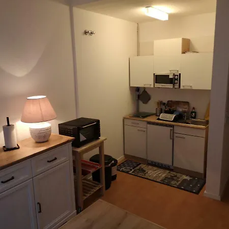 Apartmenthaus Hirsch Apartment Dossenheim