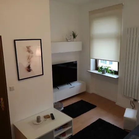 Apartmenthaus Hirsch Dossenheim